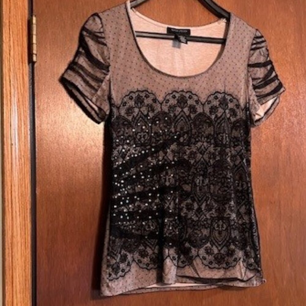 Women's White House Black Market Lace Top size small
